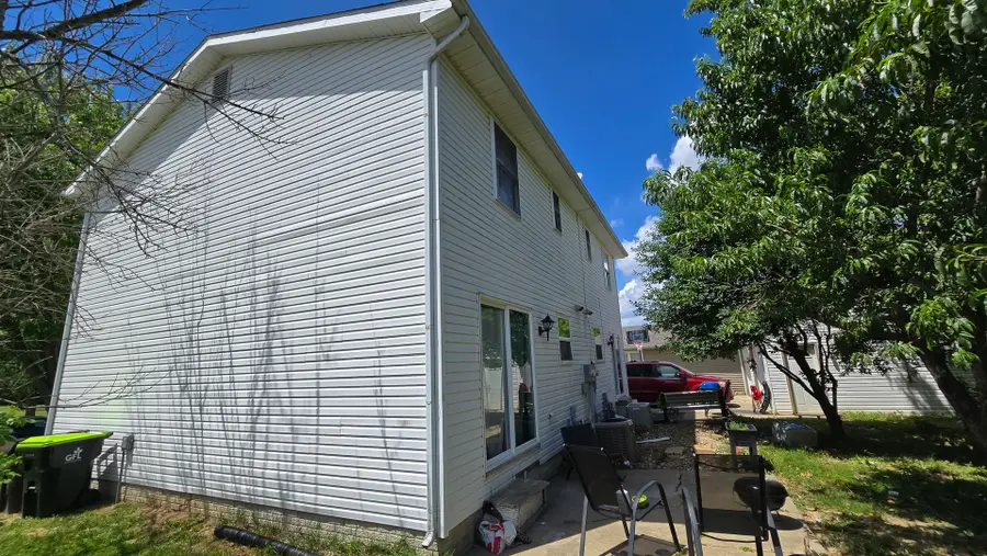 6104 N Frostwood Parkway, Peoria, IL 61615 - #3