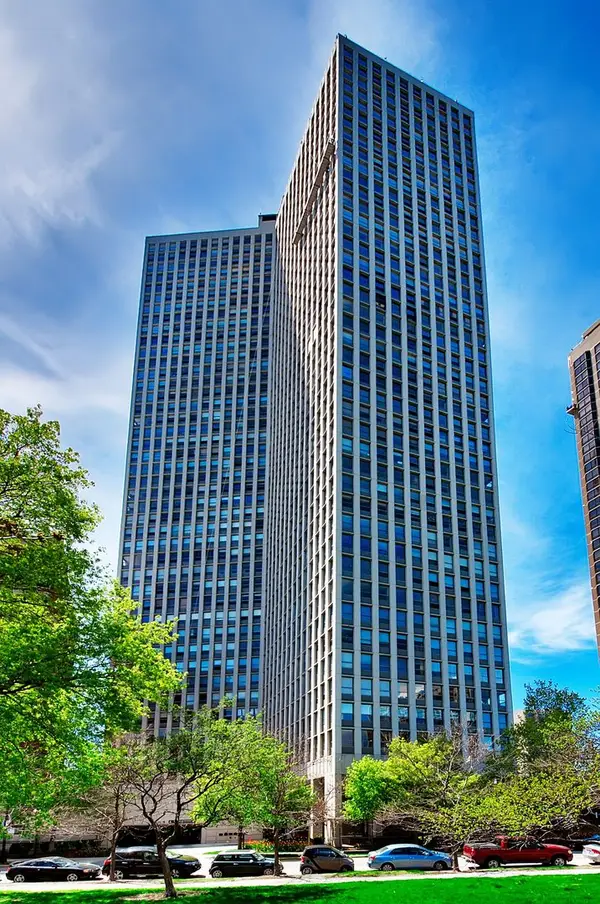 2626 N Lakeview Avenue #2911, Chicago, IL 60614
