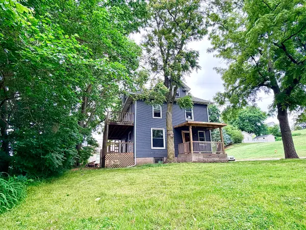 452 21st Street, Bettendorf, IA 52722