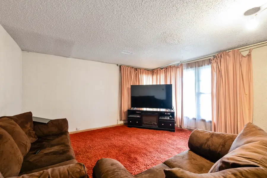 11600 S Hale Avenue, Chicago, IL 60643 - #3