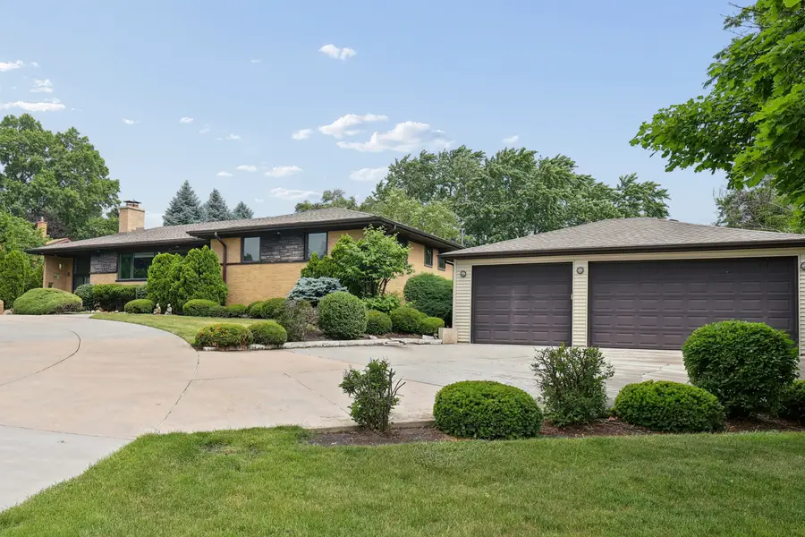 20W276 Belmont Place, Addison, IL 60101 - #2
