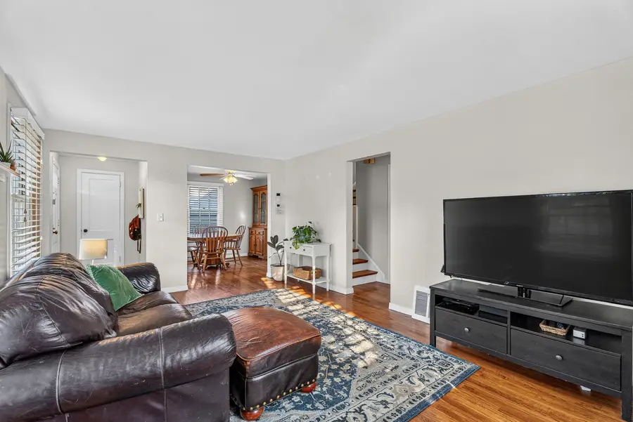 1618 Glenwood Avenue, Joliet, IL 60435 - #3