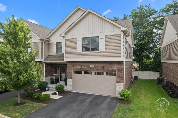 413 W Pierce Road, Itasca, IL 60143
