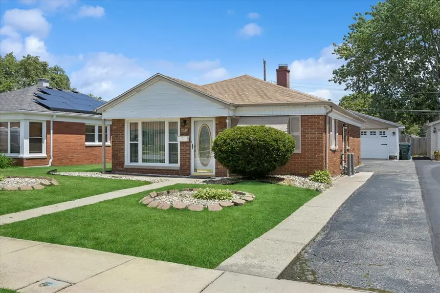 11637 S Harry J Rogowski Drive, Merrionette Park, IL 60803 - #2