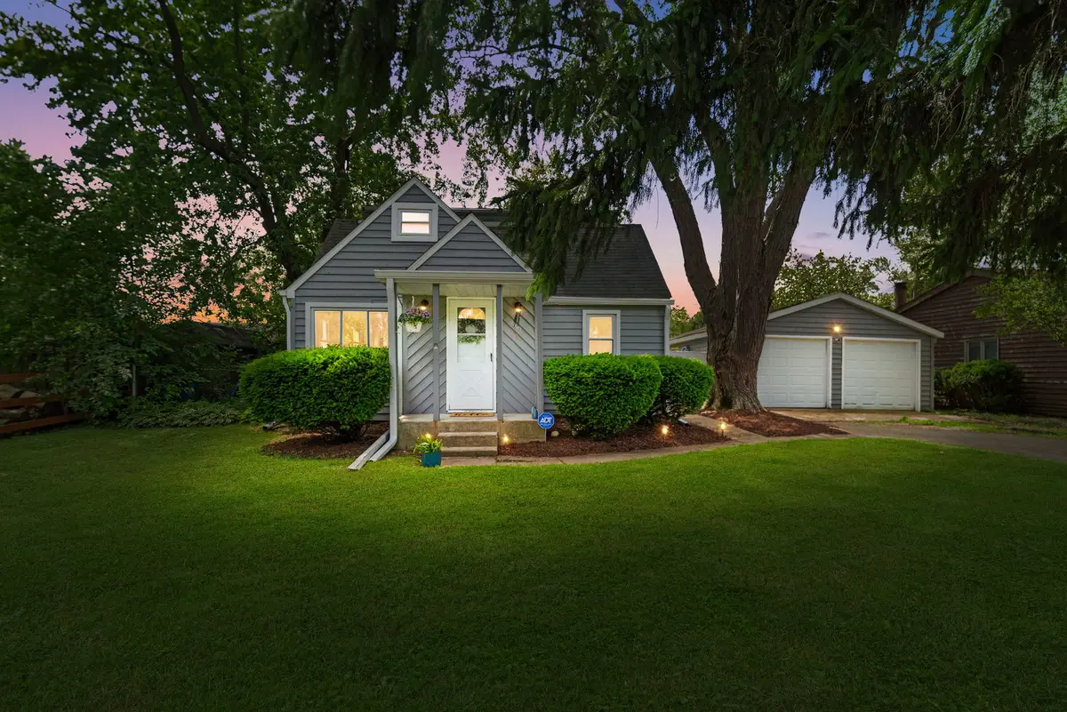 7507 Cedar Drive, Wonder Lake, IL 60097 - #1