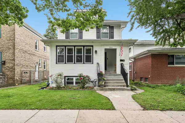 743 S Lombard Avenue, Oak Park, IL 60304