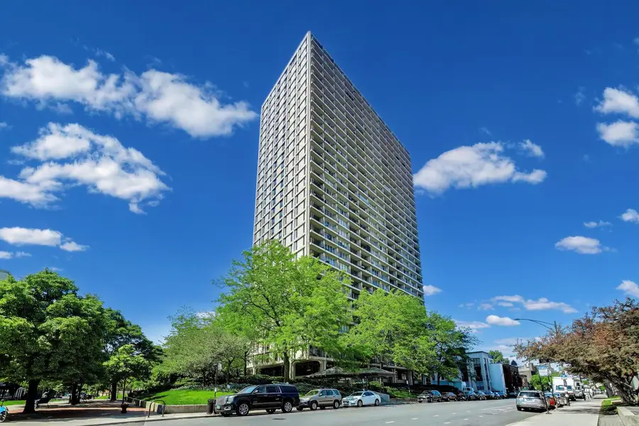 Address Withheld By Seller, Chicago, IL 60614 - #2