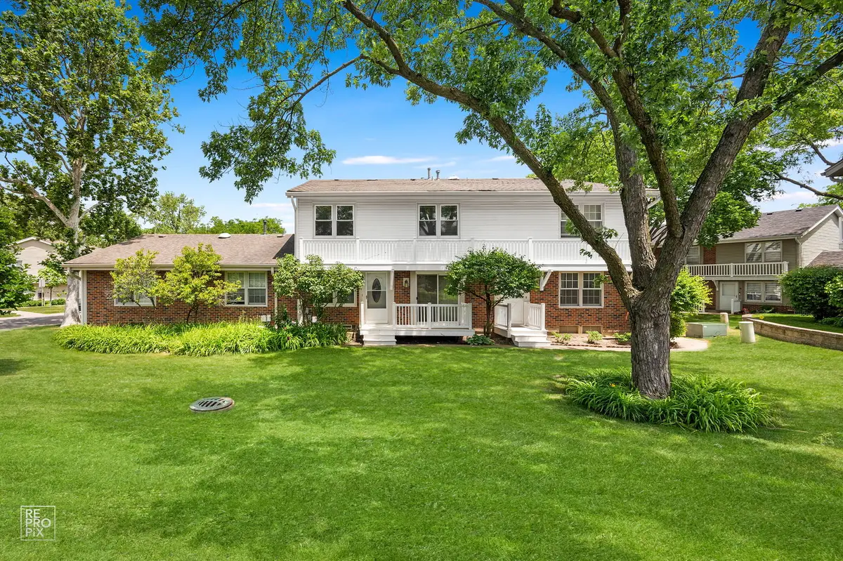 322 Fairchild Court #B, Bloomingdale, IL 60108 - #1