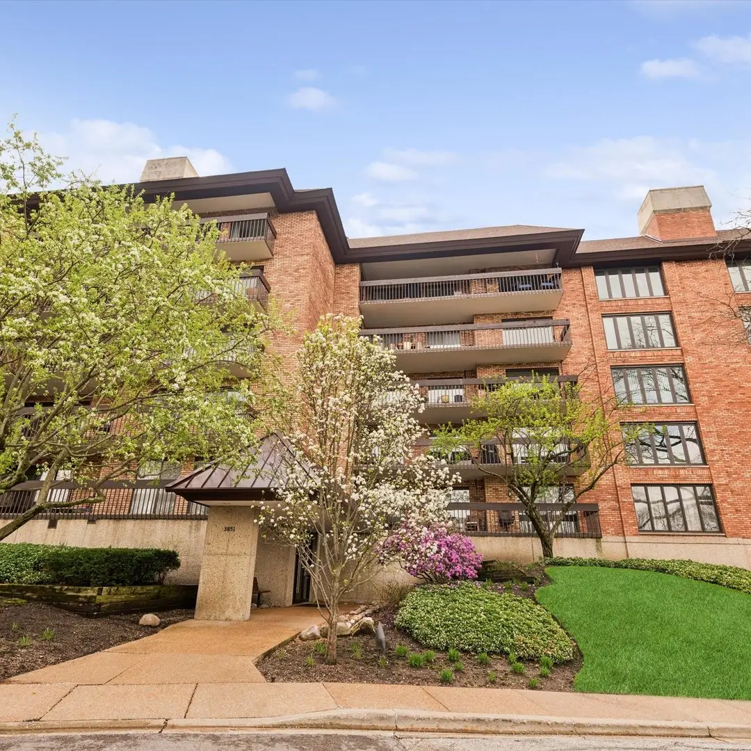 3851 Mission Hills Road #303, Northbrook, IL 60062 - #1