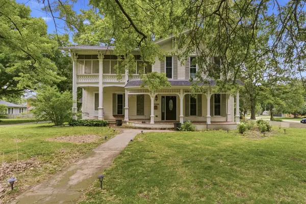 708 S College Avenue, Aledo, IL 61231
