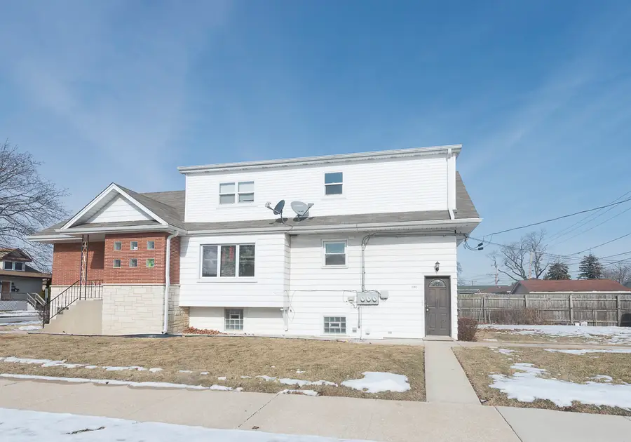 1103 N 15th Avenue, Melrose Park, IL 60160 - #2