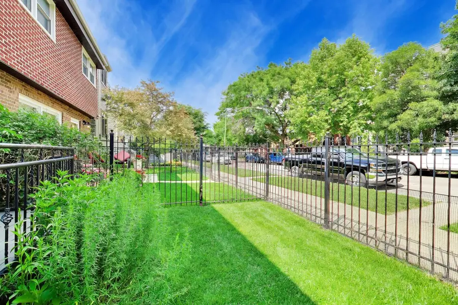 1740 N Washtenaw Avenue, Chicago, IL 60647 - #2
