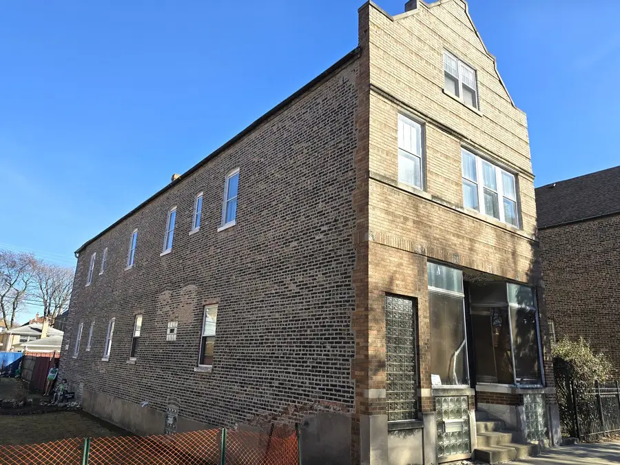 3353 S Aberdeen Street, Chicago, IL 60608 - #2