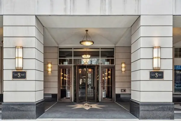 55 E Erie Street #4301, Chicago, IL 60611