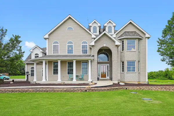 16512 Nelson Road, Woodstock, IL 60098