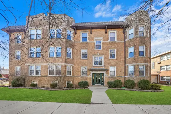 7404 N Oakley Avenue #1, Chicago, IL 60645