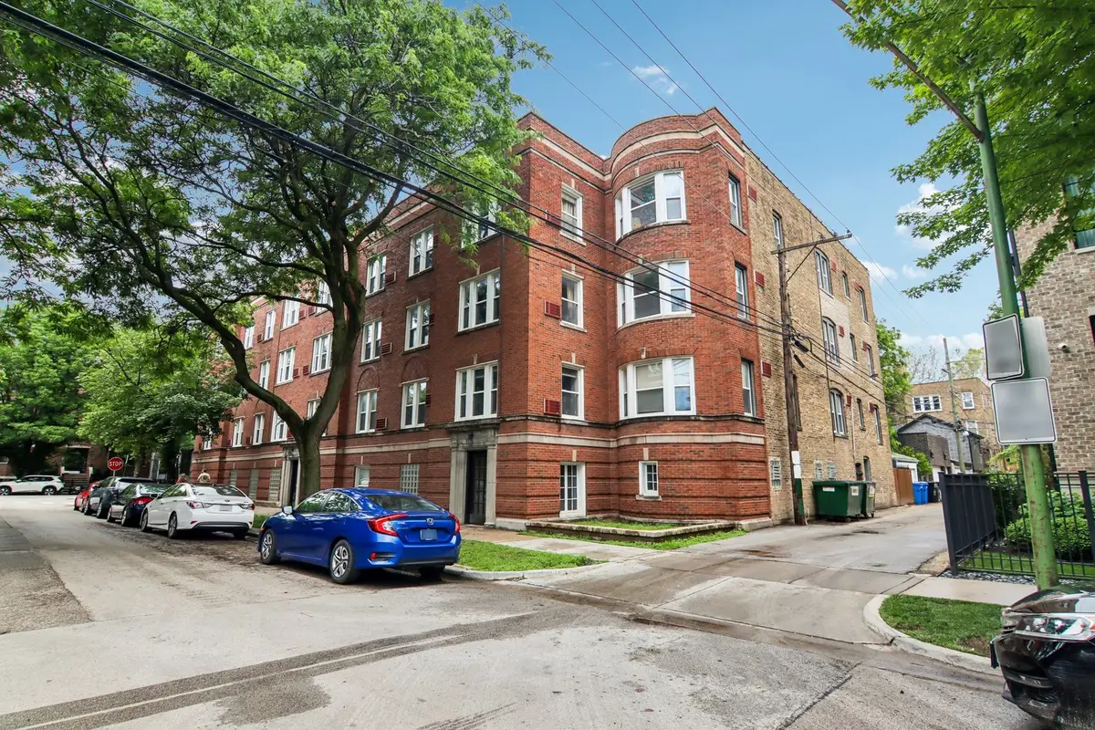 1946 W Patterson Avenue #3, Chicago, IL 60613 - #1