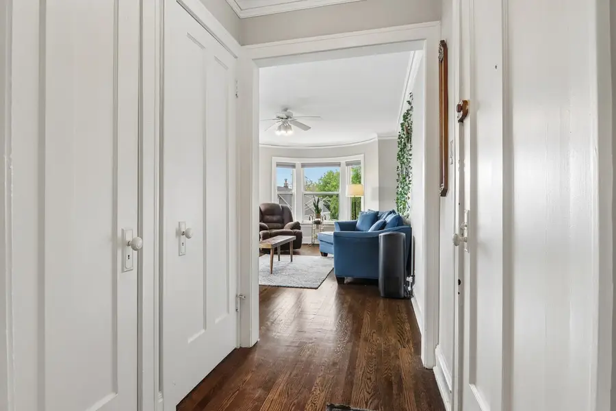 1946 W Patterson Avenue #3, Chicago, IL 60613 - #2