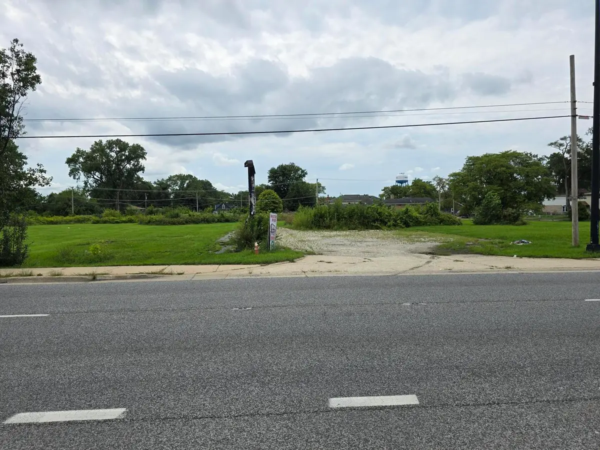 7200 S Harlem Avenue, Bridgeview, IL 60455 - #1