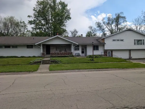 704 W Mckinley Street, Harvard, IL 60033