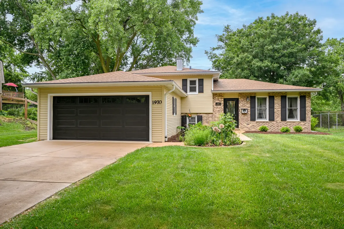 1970 Nottingham Lane, Wheaton, IL 60189 - #1
