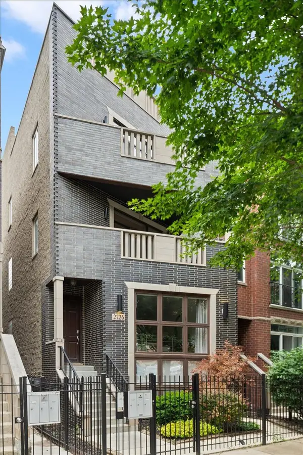 2726 W Cortez Avenue #2, Chicago, IL 60622