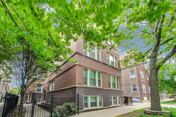 Address Withheld By Seller, Chicago, IL 60613