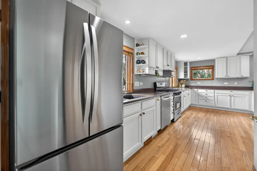 21 S Elmhurst Road, Prospect Heights, IL 60070 - #3