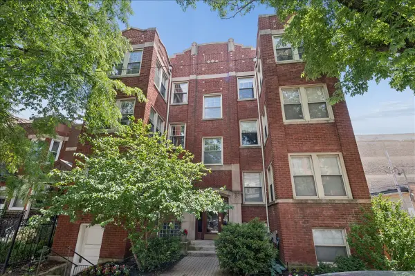 1473 W Foster Avenue #3, Chicago, IL 60640