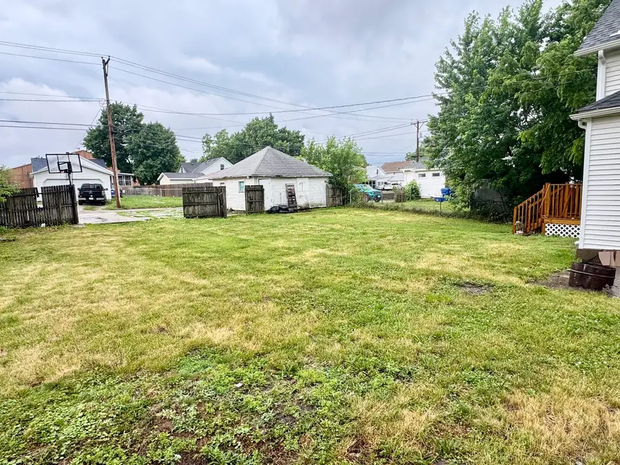 1549 W 14th Street, Davenport, IA 52804 - #3