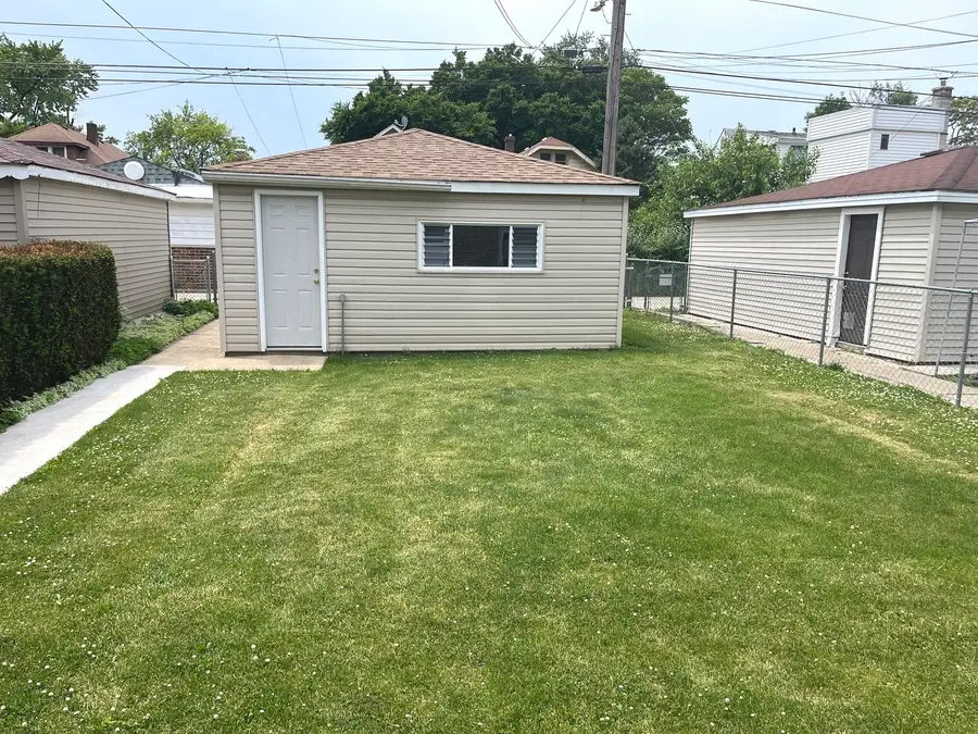 2340 Harvey Avenue, Berwyn, IL 60402 - #3