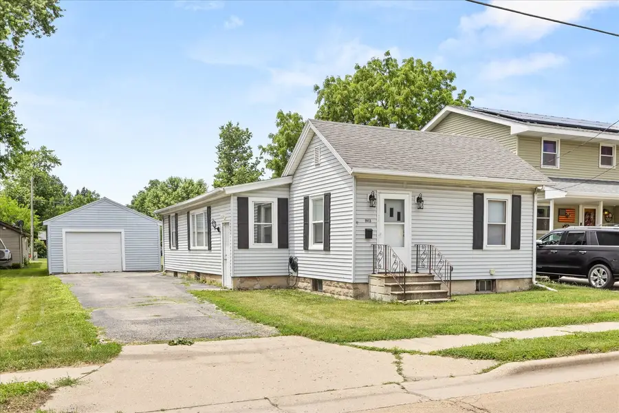 1913 Columbus Street, Ottawa, IL 61350 - #2