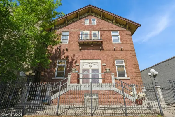 2350 N Kedzie Avenue #F, Chicago, IL 60647