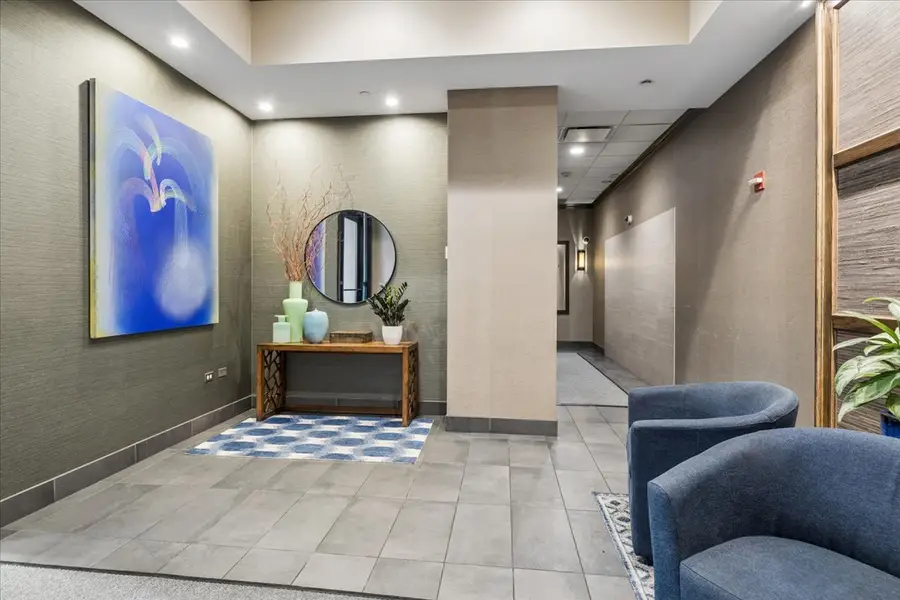 1124 Lake Street #503, Oak Park, IL 60301 - #3