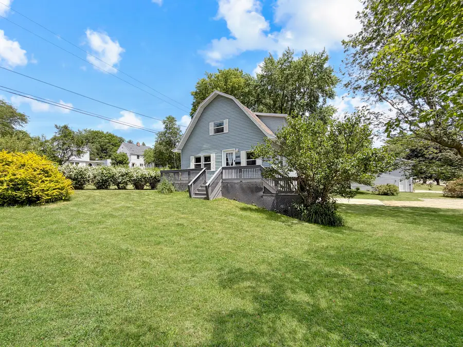 1210 Sun Vu Drive, Freeport, IL 61032 - #2