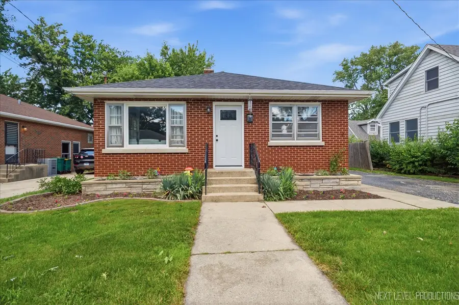 9 Ridge Road, Lemont, IL 60439 - #2