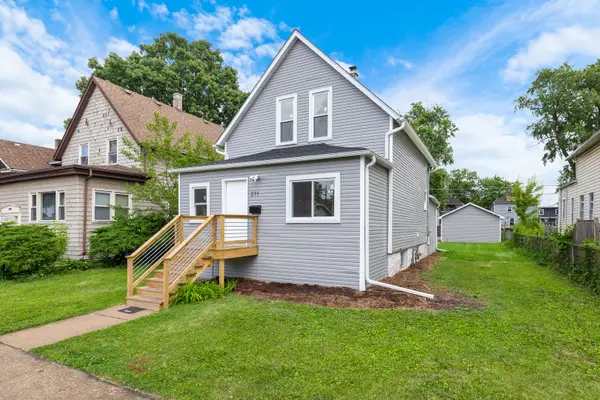211 S 9th Avenue, Maywood, IL 60153