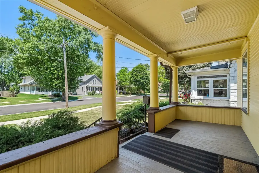 910 Pearl Street, Aurora, IL 60505 - #2