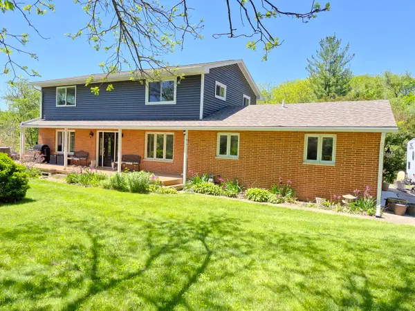 112 Valley View Road, Galesburg, IL 61401