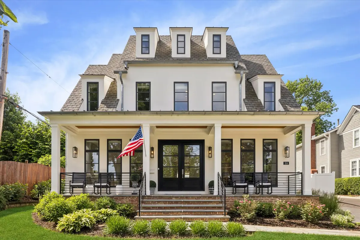 314 W 2nd Street, Hinsdale, IL 60521 - #1