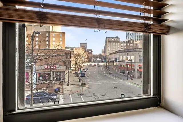 807 Church Street #211, Evanston, IL 60201 - #3