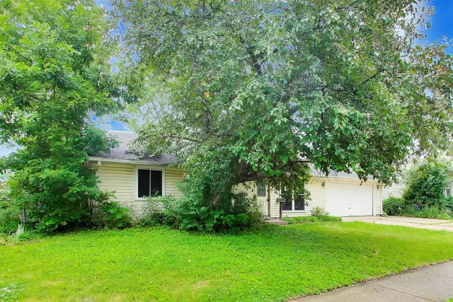 619 Parkside Circle, Streamwood, IL 60107 - #2