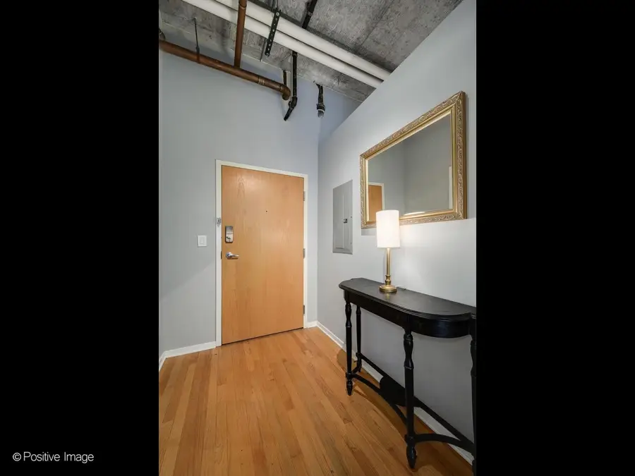 933 W Van Buren Street #823, Chicago, IL 60607 - #3