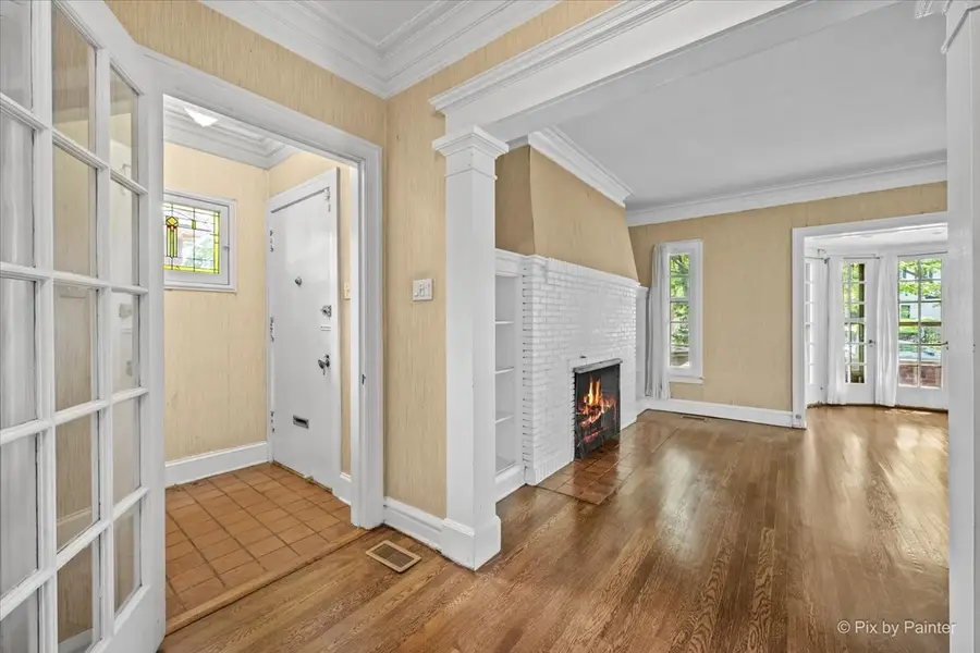 6840 S Constance Avenue, Chicago, IL 60649 - #2