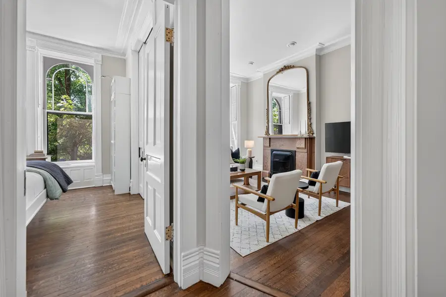 820 W Webster Avenue #2W, Chicago, IL 60614 - #2