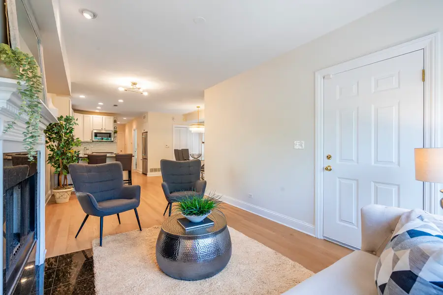 1447 W Walton Street #2, Chicago, IL 60622 - #3