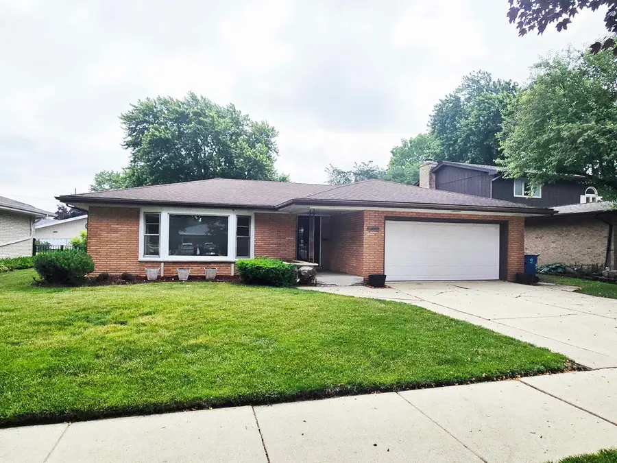 9605 S Kolin Avenue, Oak Lawn, IL 60453 - #2