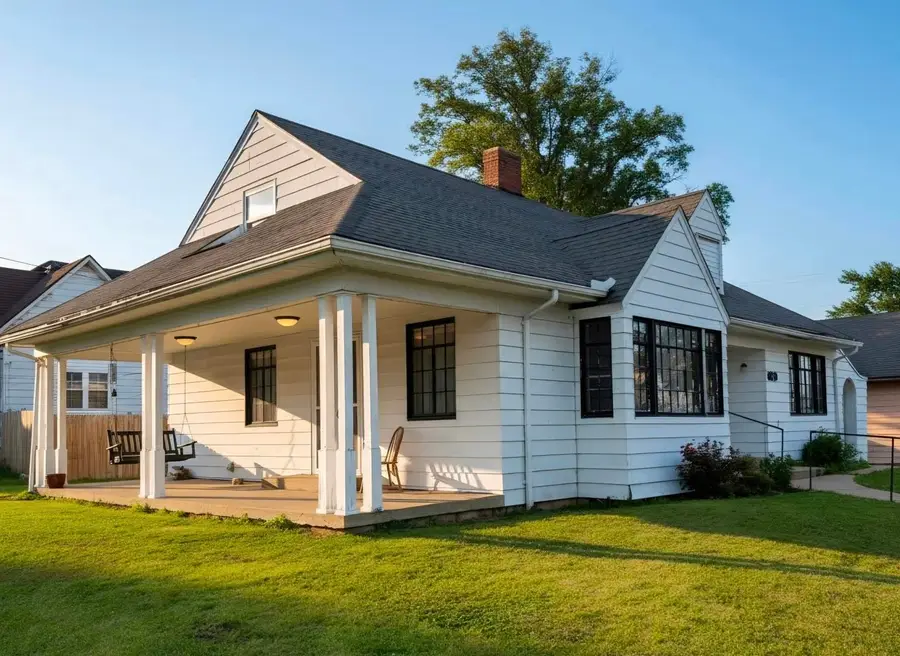 609 Dubois Street, Lawrenceville, IL 62439 - #3