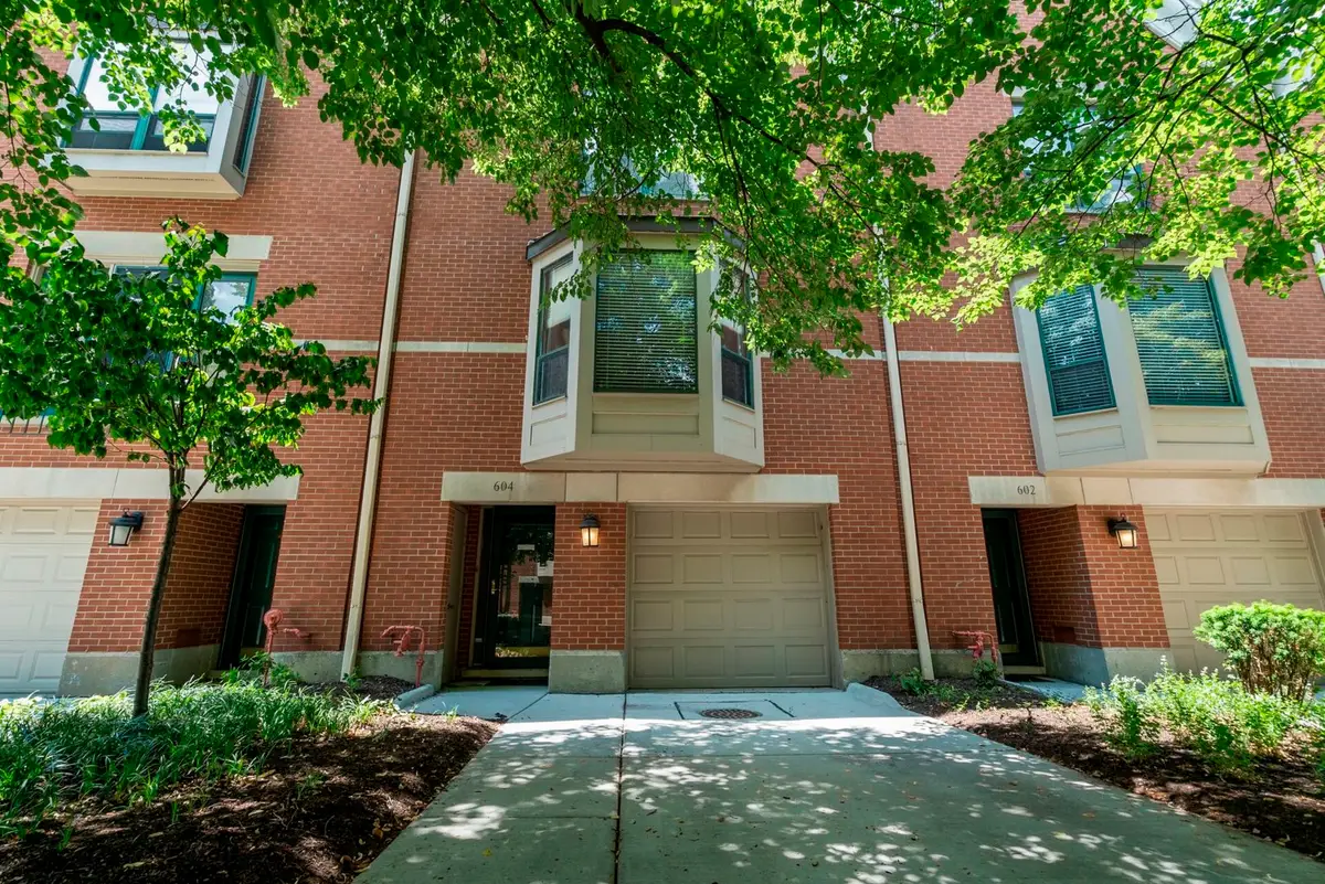 604 S Laflin Street, Chicago, IL 60607 - #1