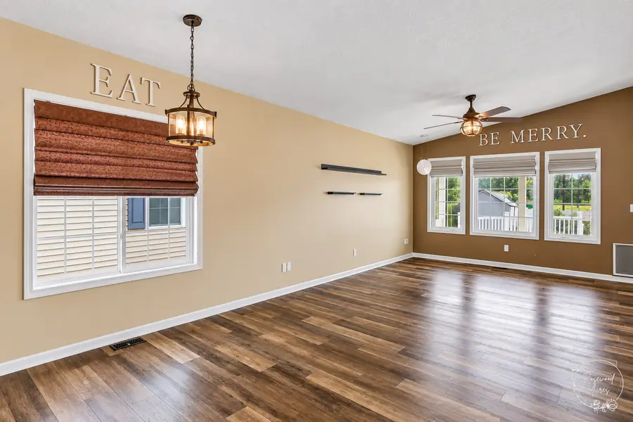 422 Bramble, Manteno, IL 60950 - #3